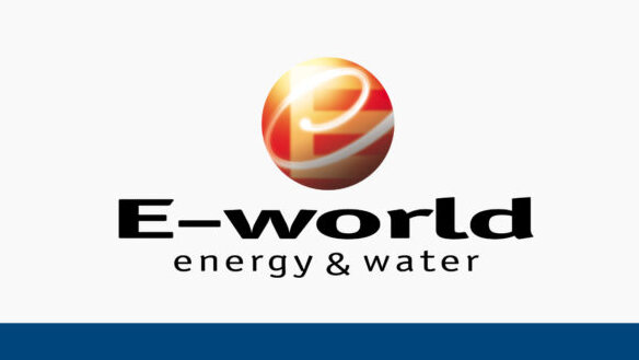 E-World Logo und "21. -23. Juni 2022 | Halle 1, Stand 429"